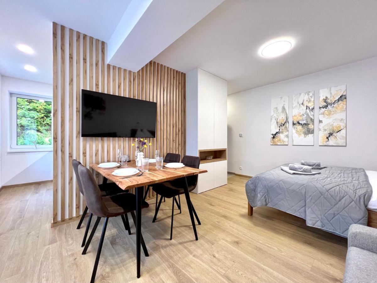 Apartmany K Lanovce S Parkovanim Jáchymov Exterior photo