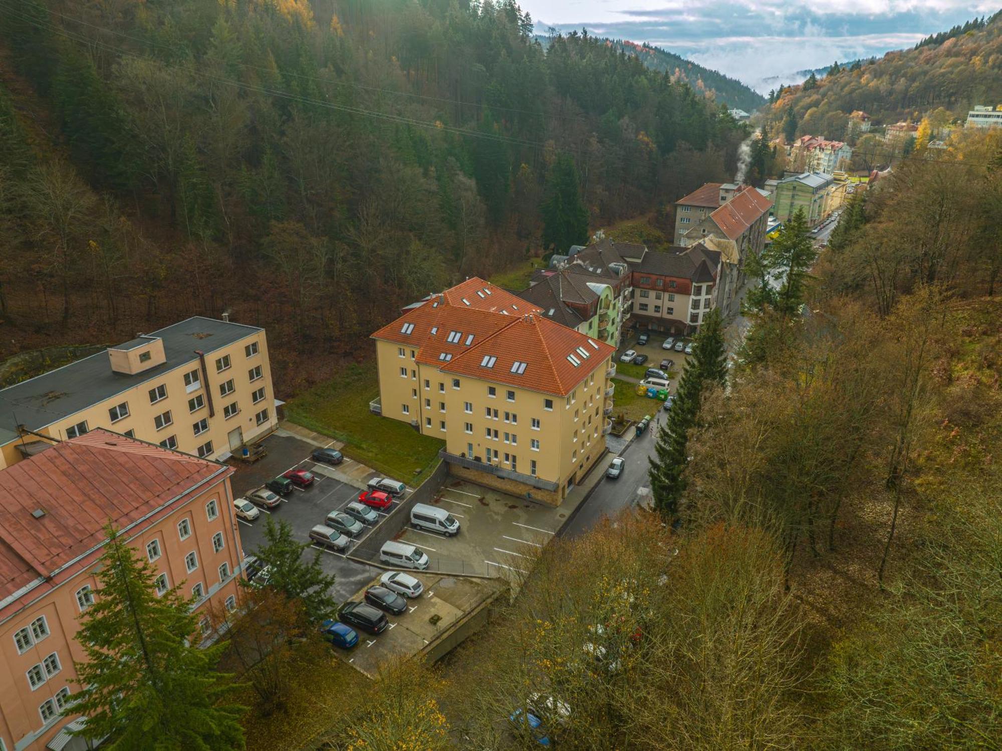 Apartmany K Lanovce S Parkovanim Jáchymov Exterior photo